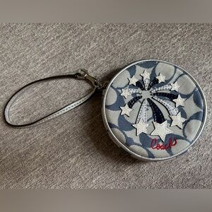 RARE Coach Fireworks Coin Purse #61785 Round w/ Zipper & Strap Sig Fabric